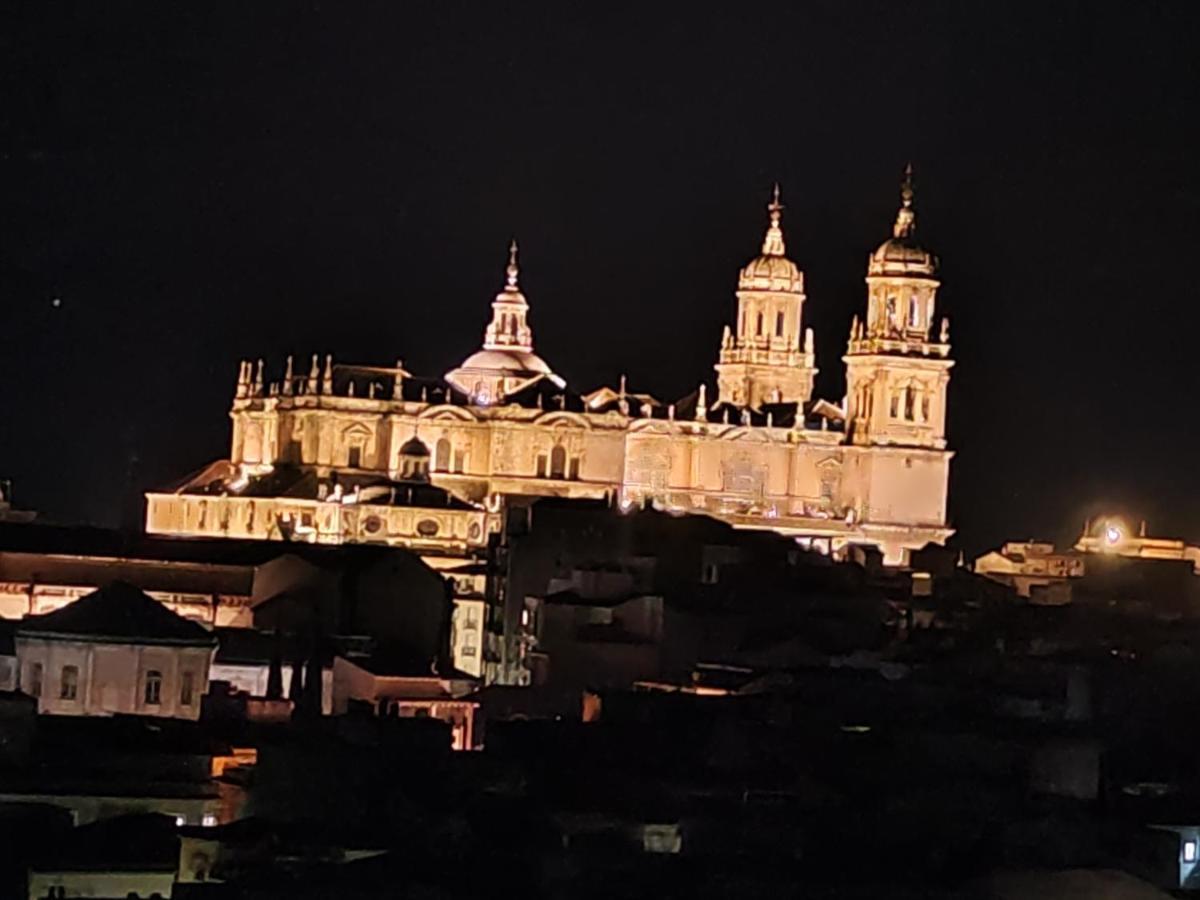 Entreolivos Lägenhet Jaén Exteriör bild