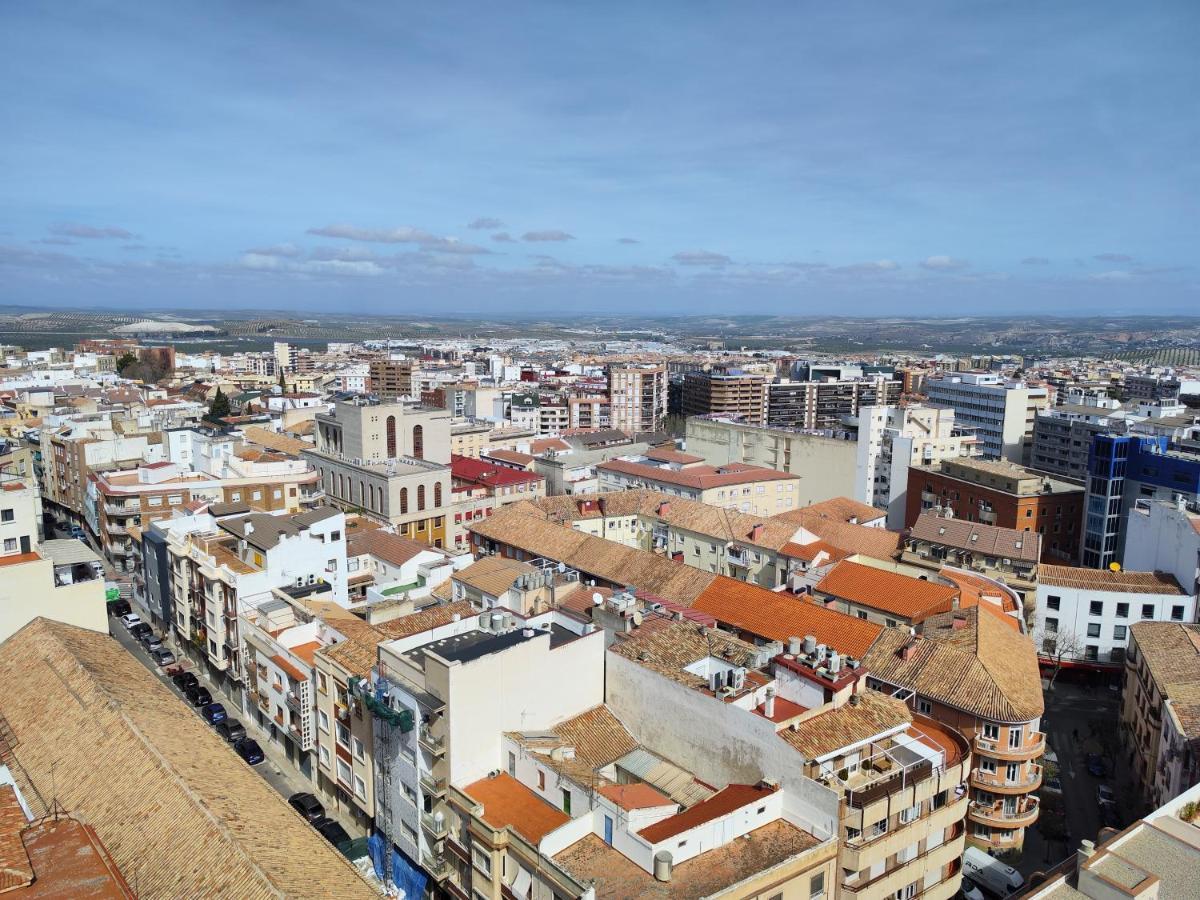 Entreolivos Lägenhet Jaén Exteriör bild
